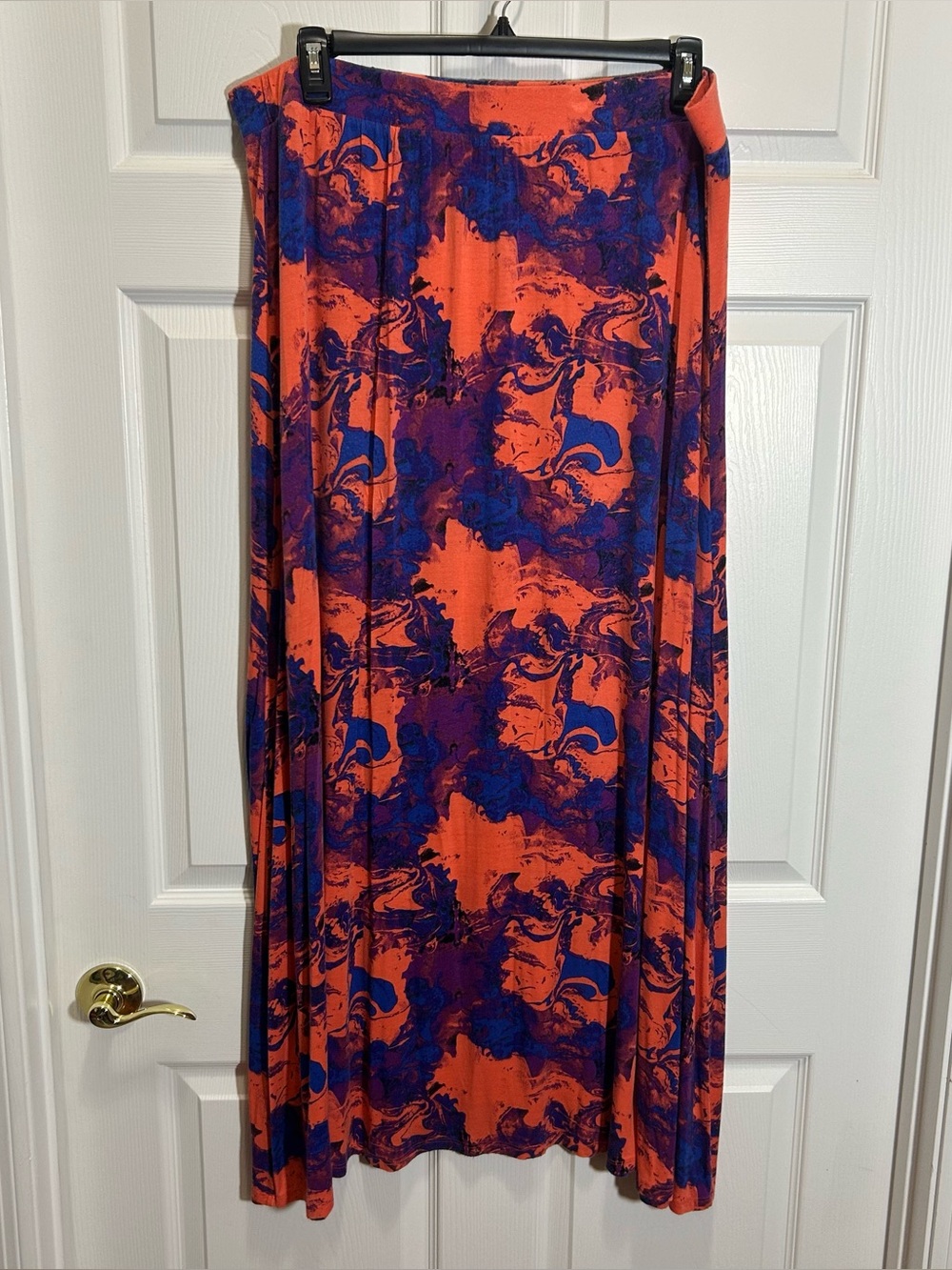 DaVina Bold Abstract Print Maxi Skirt
